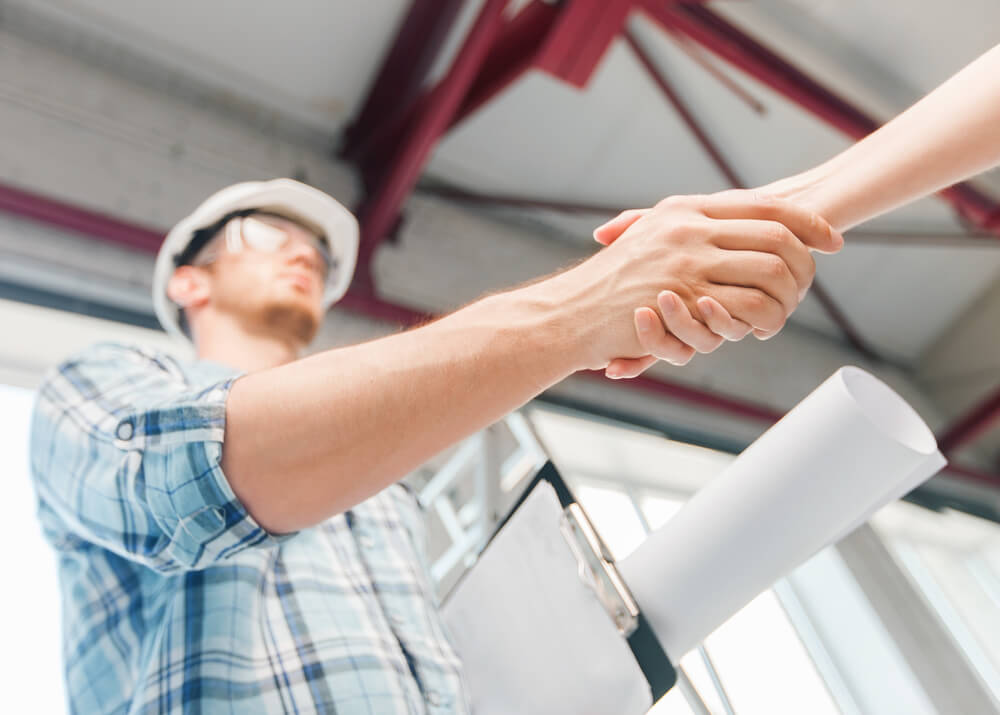 How To Get Hired As A General Contractor